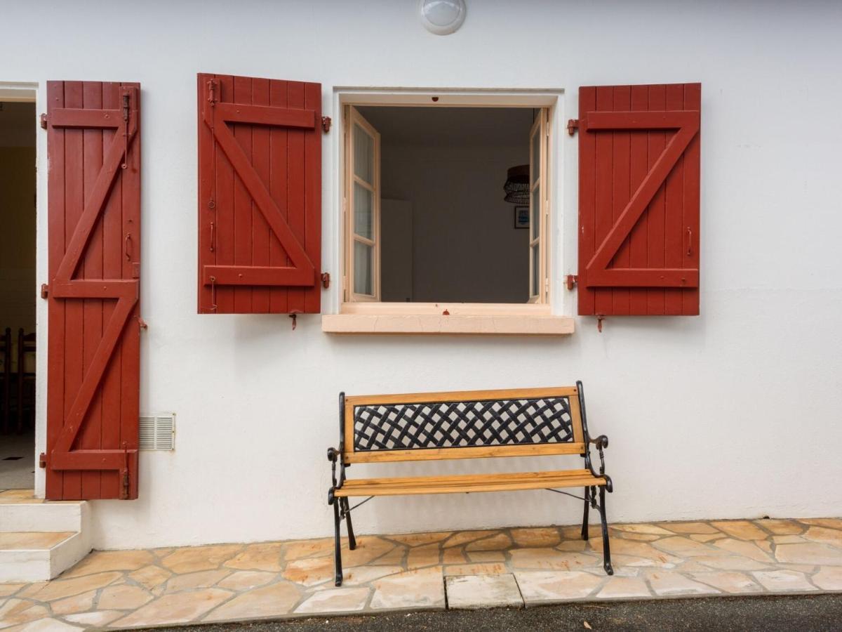 Basque Style House 15 Min From Bidart Beaches Arcangues Kültér fotó
